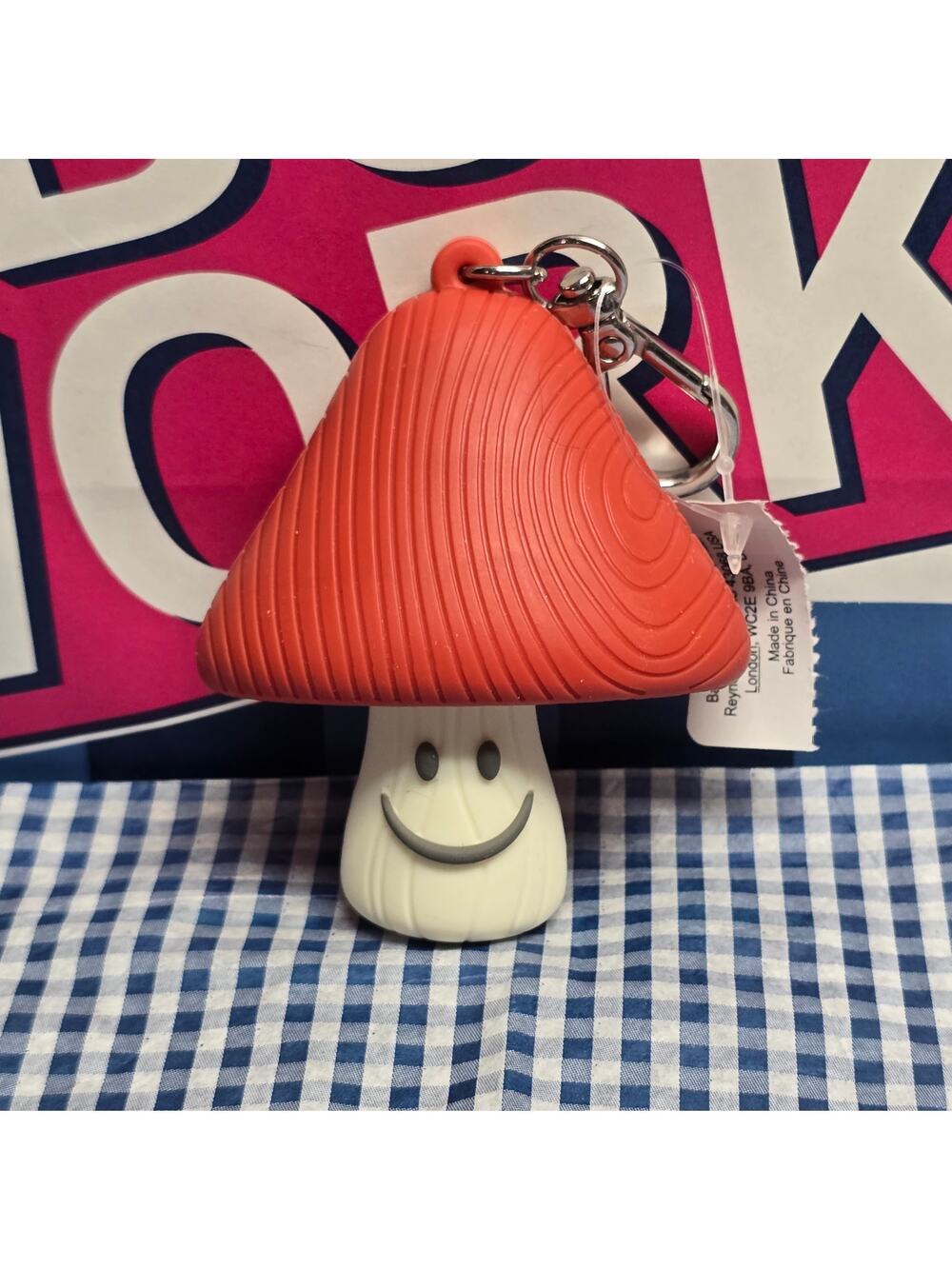 BBW Red Cap Smiling Mushroom Pocketbac Holder